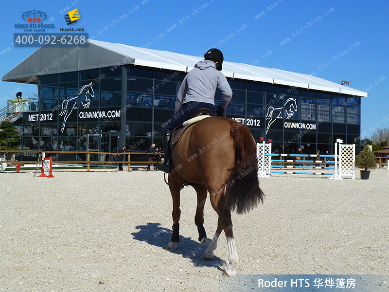 體育篷房  體育篷房