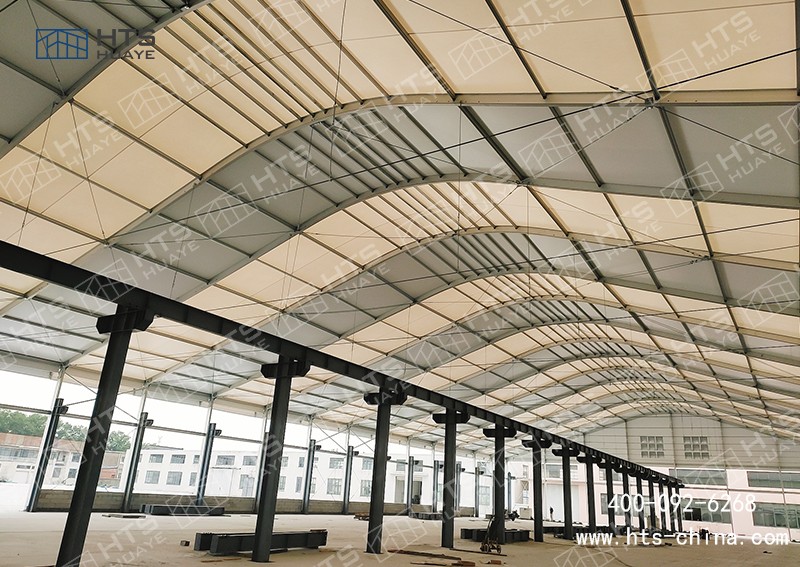 建造倉儲大棚對短期內急需工業倉儲或臨時工廠的企業有很大幫助 建造倉儲大棚對短期內急需工業倉儲或臨時工廠的企業有很大幫助